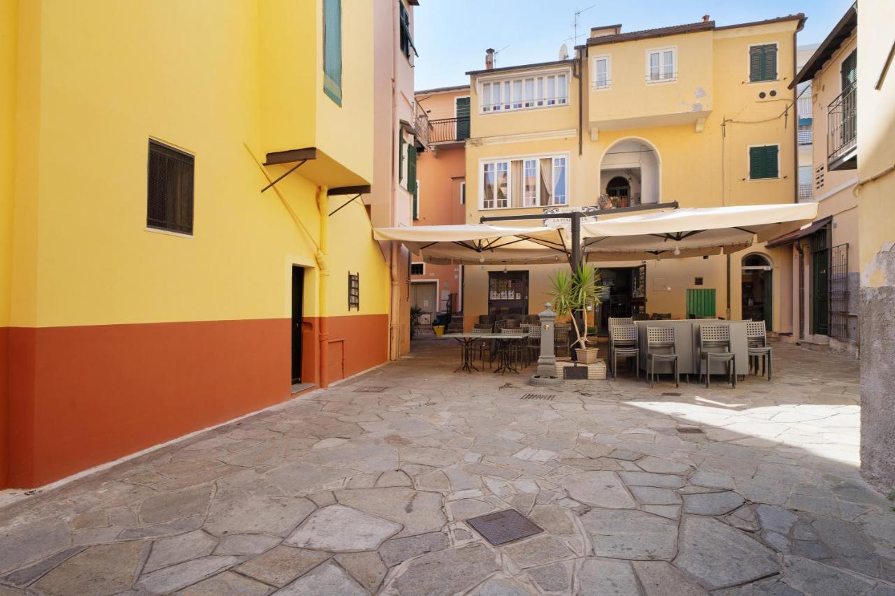 Casa Di Ali Apartment Imperia Exterior foto